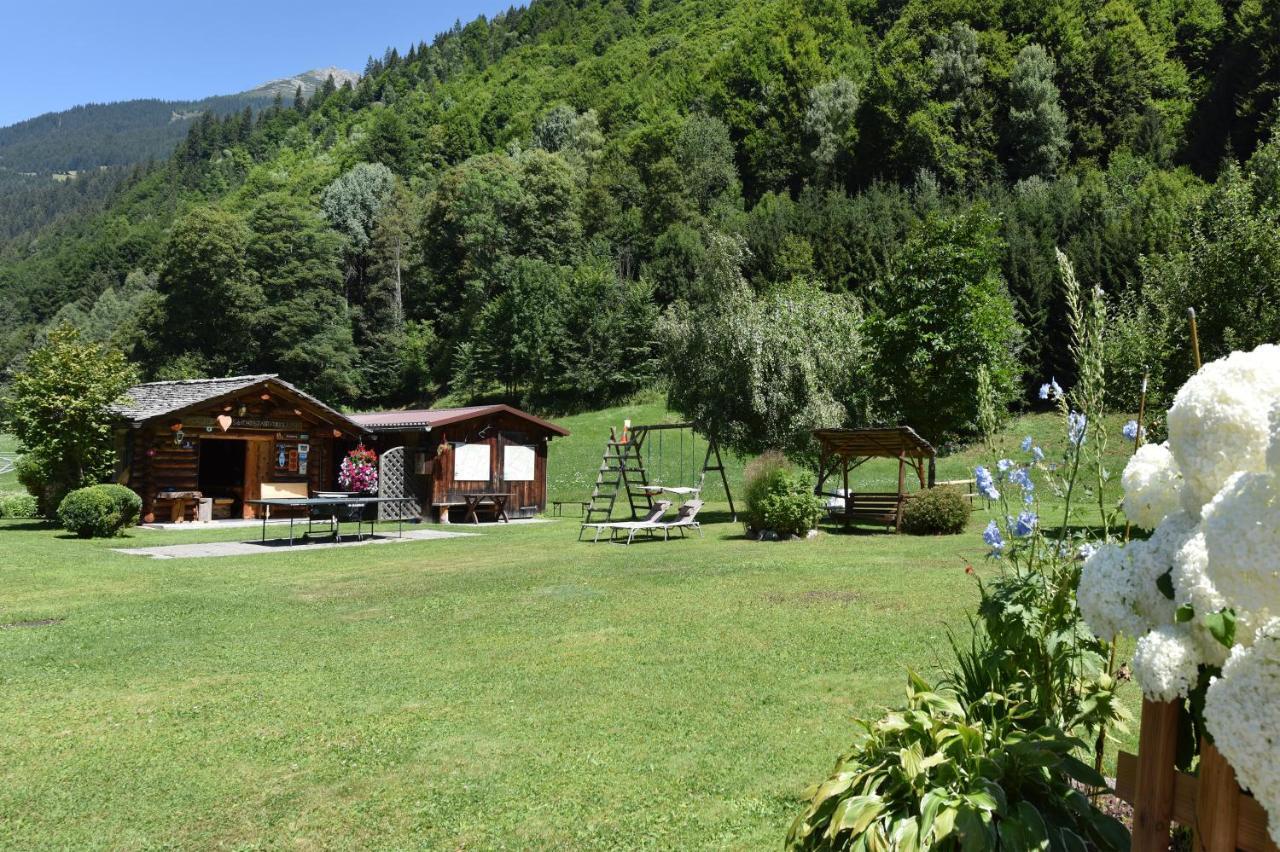 Alpenherz Apartments Sankt Gallenkirch Exterior foto